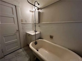 13 Albro St in Providence, RI - Building Photo