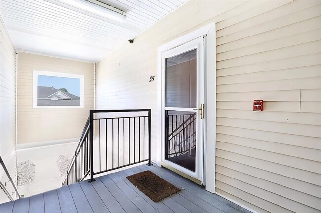 1760 SE LA Grant Pkwy, Unit #35 in Waukee, IA - Building Photo - Building Photo