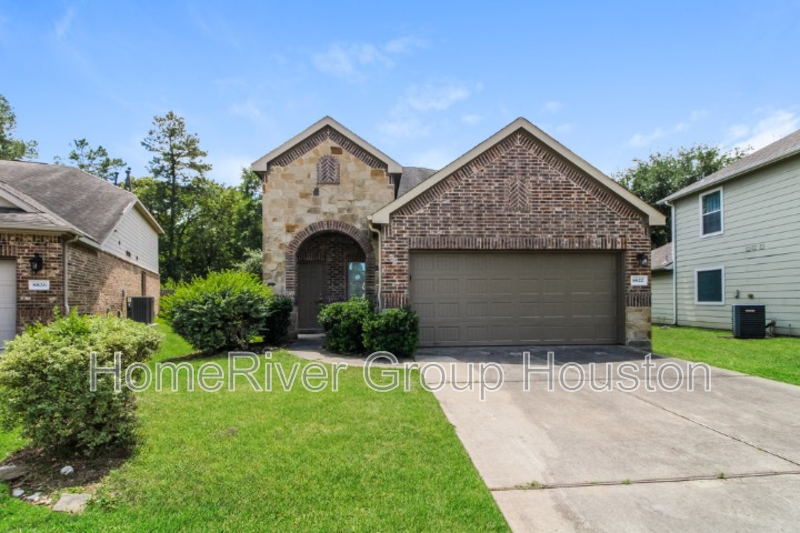 8822 Orchard Ridge Ln in Humble, TX - Building Photo