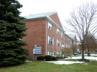 Oak Suites in Canton, OH - Foto de edificio - Building Photo