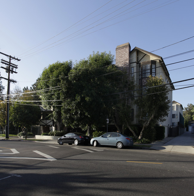 South Oaks in Sherman Oaks, CA - Foto de edificio - Building Photo