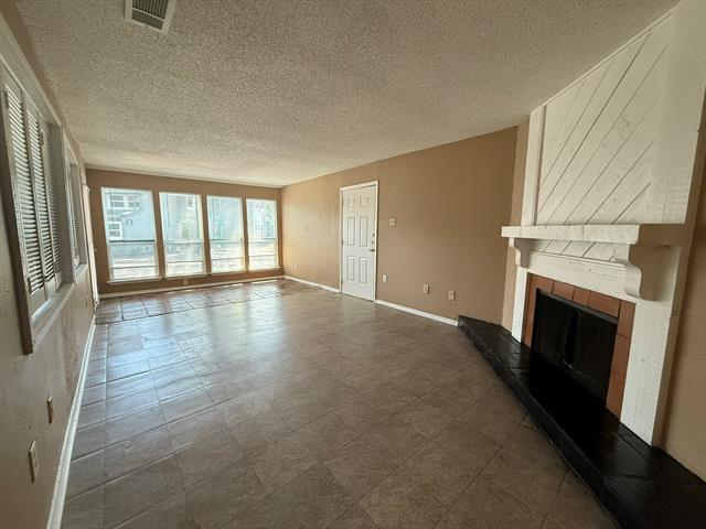 9696 Walnut St in Dallas, TX - Building Photo - Building Photo