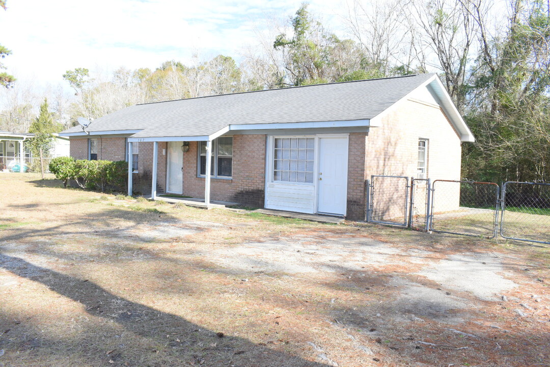 502 McClure Cir in Castle Hayne, NC - Building Photo