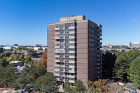 The Wilshire in Toronto, ON - Building Photo - Building Photo