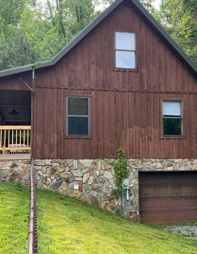 13660 Asheville Hwy in Greeneville, TN - Building Photo - Building Photo
