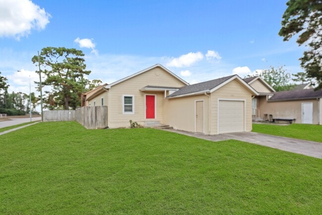 11703 Greenglen Dr in Houston, TX - Building Photo - Building Photo