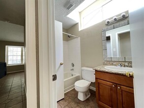 14607 Briton Cove Dr in Houston, TX - Building Photo - Building Photo