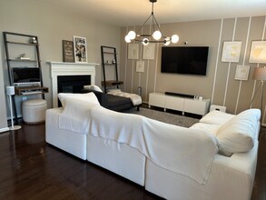 20486 Corder Pl in Ashburn, VA - Building Photo - Building Photo