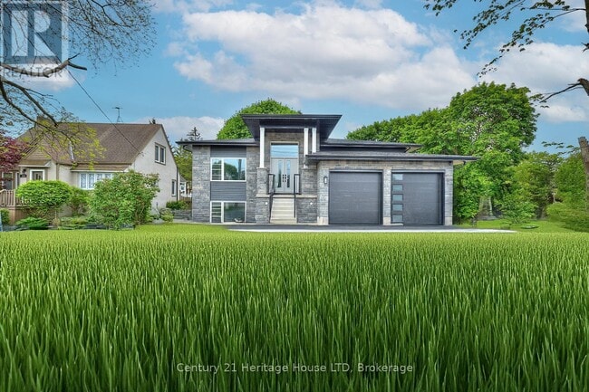property at 336 Sugarloaf St