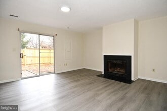 11521 Aberstraw Way in Germantown, MD - Building Photo - Building Photo