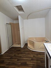 926 Hollywood Dr in Hinesville, GA - Building Photo - Building Photo