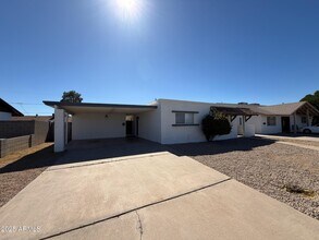 153 E Hoover Ave in Mesa, AZ - Building Photo - Building Photo