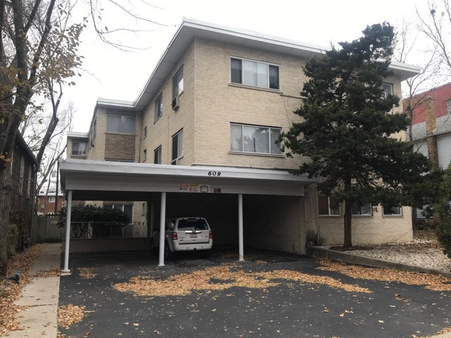 property at 609 Oakton St