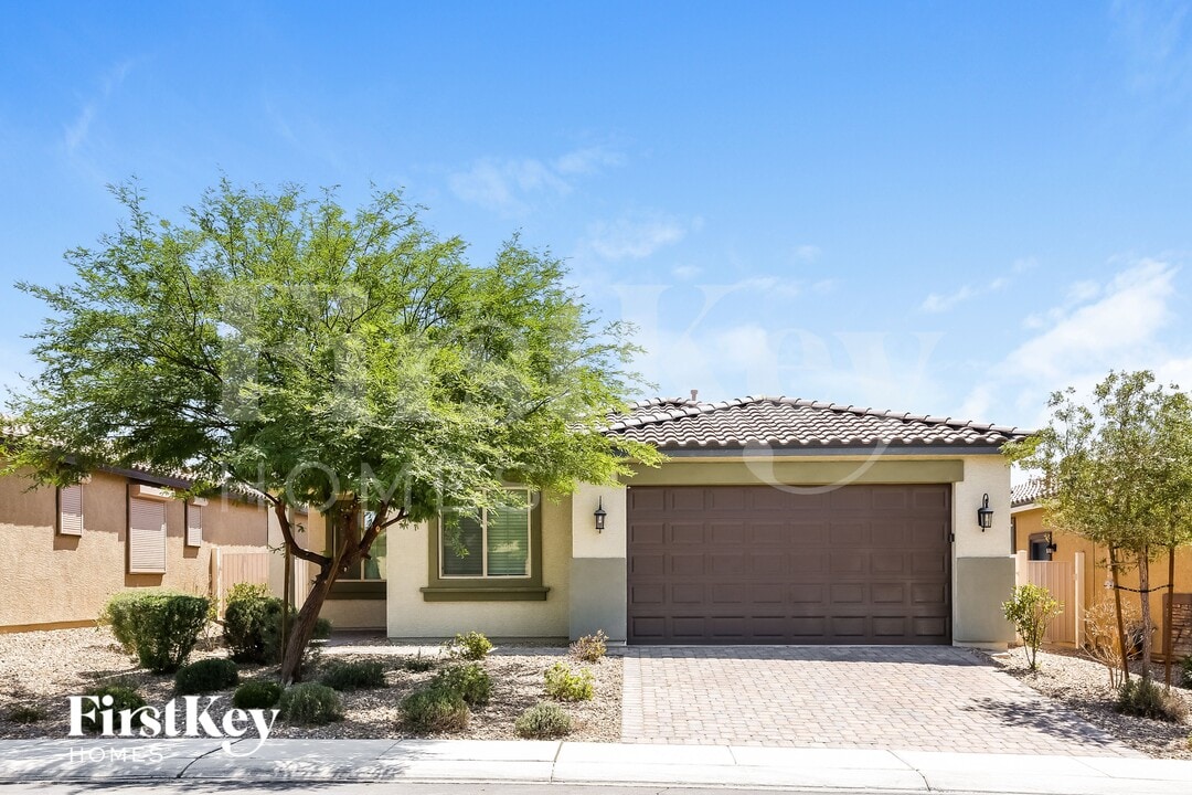 5636 Alitak Bay St in North Las Vegas, NV - Building Photo