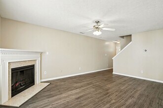 2006 Mirror Dr in Raleigh, NC - Building Photo - Building Photo