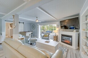 6908 Antigua Pl, Unit SI ID1546385P in Sarasota, FL - Building Photo
