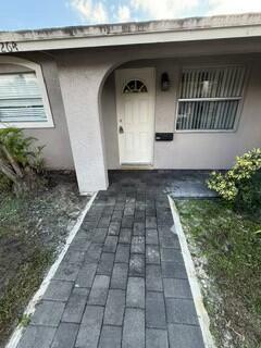 264 SW 1st St in Boca Raton, FL - Building Photo