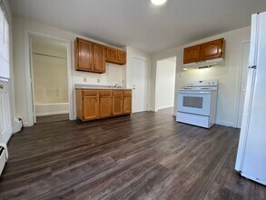 143 Second St-Unit -1 in Manchester, NH - Building Photo - Building Photo