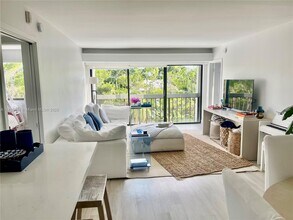 255 Galen Dr in Key Biscayne, FL - Building Photo - Building Photo