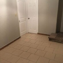 7023 Chippewa Blvd in Houston, TX - Building Photo - Building Photo