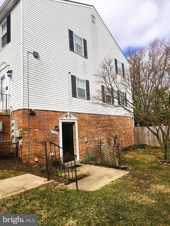 15049 Cherrywood Dr in Laurel, MD - Building Photo