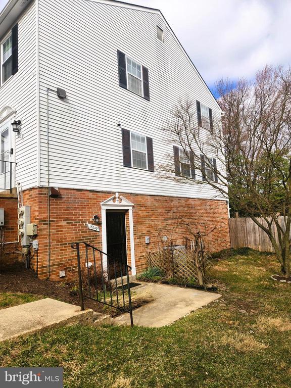 property at 15049 Cherrywood Dr