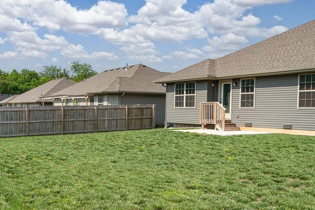 1029 S Christopher Ave in Springfield, MO - Building Photo - Building Photo