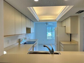6191 Timberlake Dr in Sarasota, FL - Building Photo - Building Photo