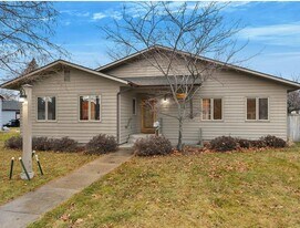 638 E Kent Ave in Missoula, MT - Building Photo