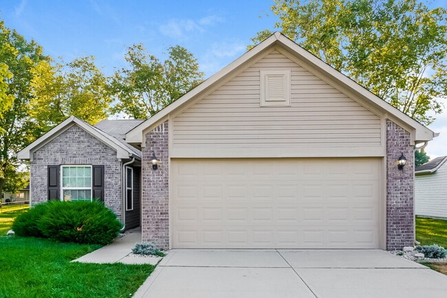 property at 129 Hilltop Farms Blvd