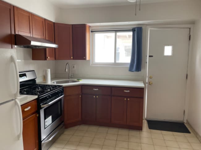 279 Ross Ave in Staten Island, NY - Building Photo - Building Photo