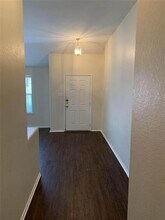 1205 Eastwick Dr in Arlington, TX - Building Photo - Building Photo