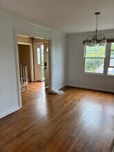 36 Nicholas Ave in Greenwich, CT - Building Photo - Building Photo