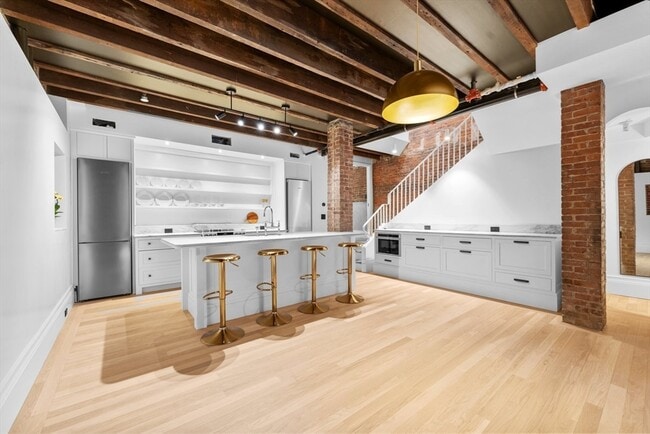 320 Tappan St in Brookline, MA - Building Photo - Building Photo