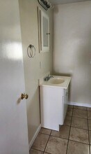 830 Woodville Rd in Mansfield, OH - Building Photo - Building Photo