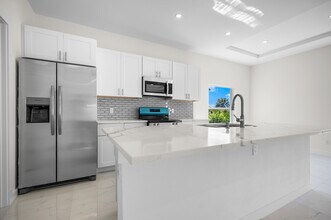 13 Polar Ct in Placida, FL - Building Photo - Building Photo