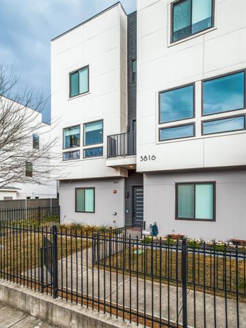 property at 3816 Roseland Ave