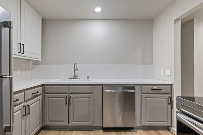 1910 N Floyd Rd, Unit 1910 in Richardson, TX - Building Photo - Building Photo