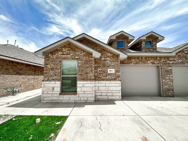 property at 1905 Langford Ave