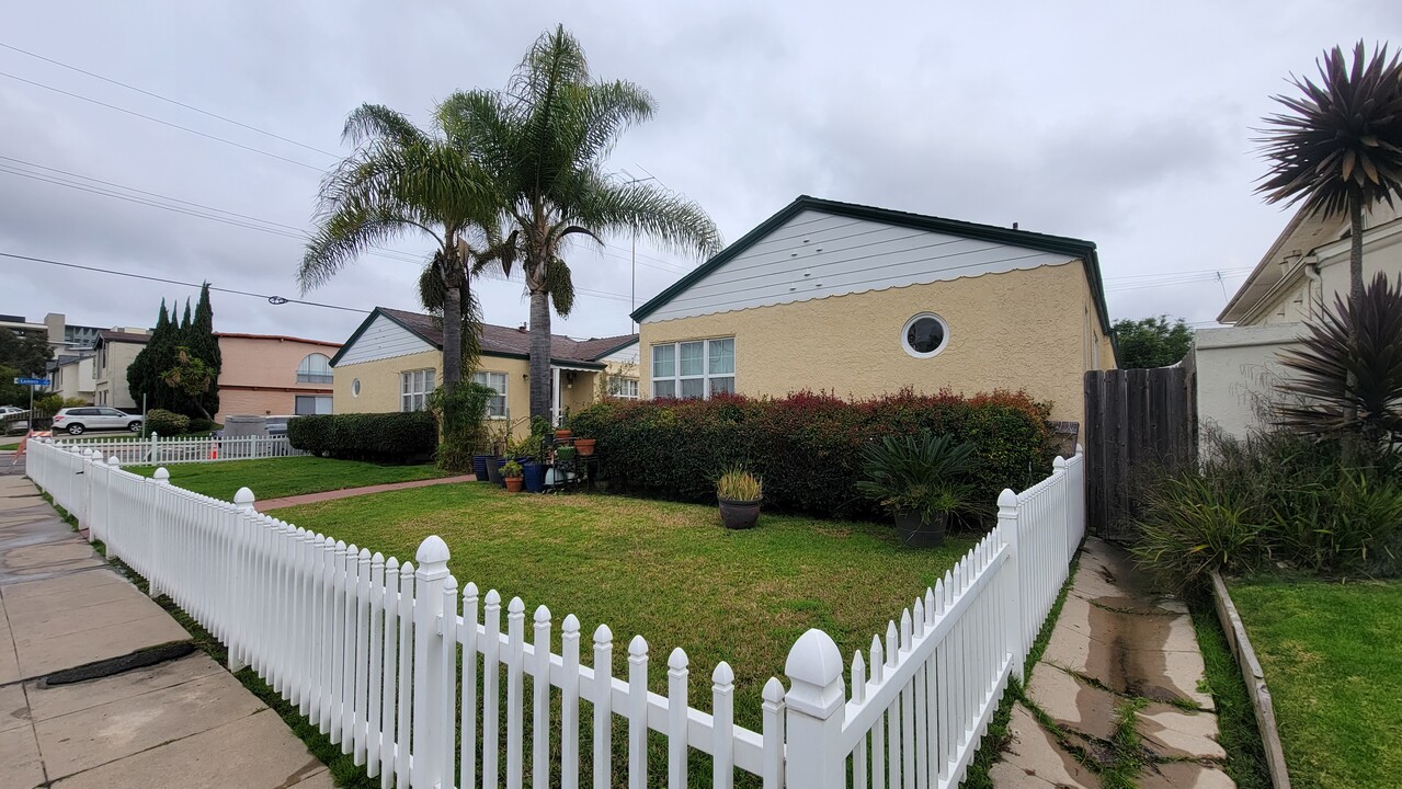 3691 Grim Ave, Unit 3691 in San Diego, CA - Foto de edificio