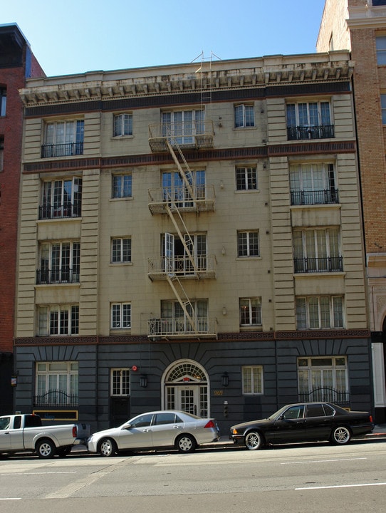 969 Bush in San Francisco, CA - Building Photo
