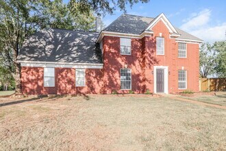 15 Oaklake Cove in Oakland, TN - Building Photo - Building Photo