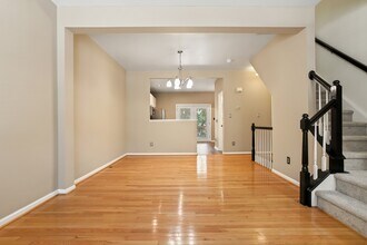 5451 Crabtree Park Ct in Raleigh, NC - Building Photo - Building Photo