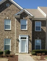 207 Dakota Dr in Spring Hill, TN - Building Photo