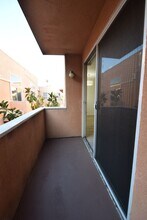 11107 La Maida St in Los Angeles, CA - Building Photo - Building Photo