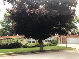 15 W 1000 S in Bountiful, UT - Building Photo