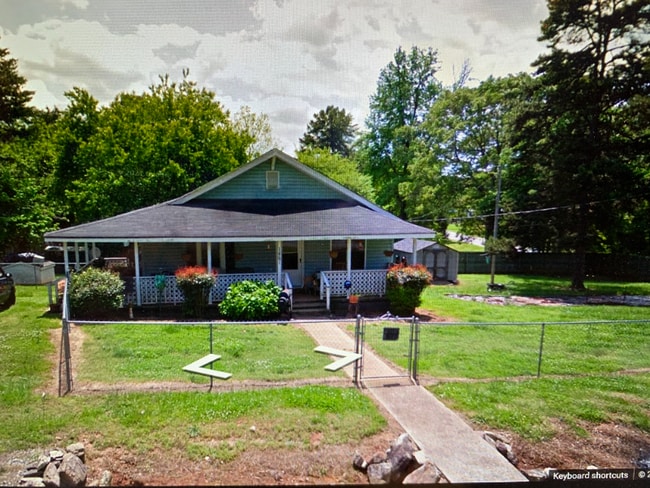 1461 Westdale Ln