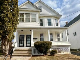 83 Arnold Ave in Amsterdam, NY - Building Photo