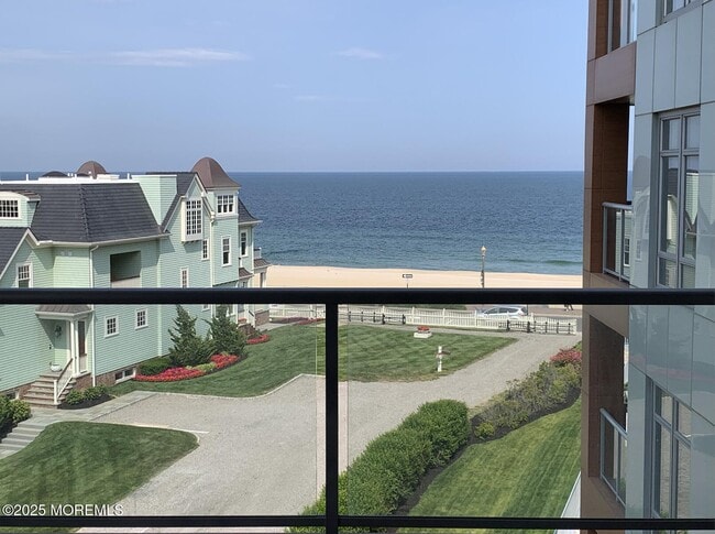 345 Ocean Blvd in Long Branch, NJ - Building Photo - Building Photo
