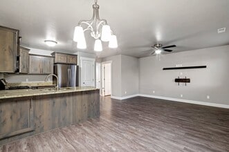 237 W 1950 N in Harrisville, UT - Building Photo - Building Photo